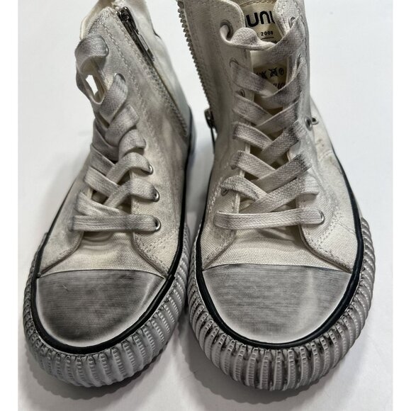 Nununu Nu Hightops in White - Picture 6 of 10